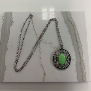 Green tribal paparazzi necklace